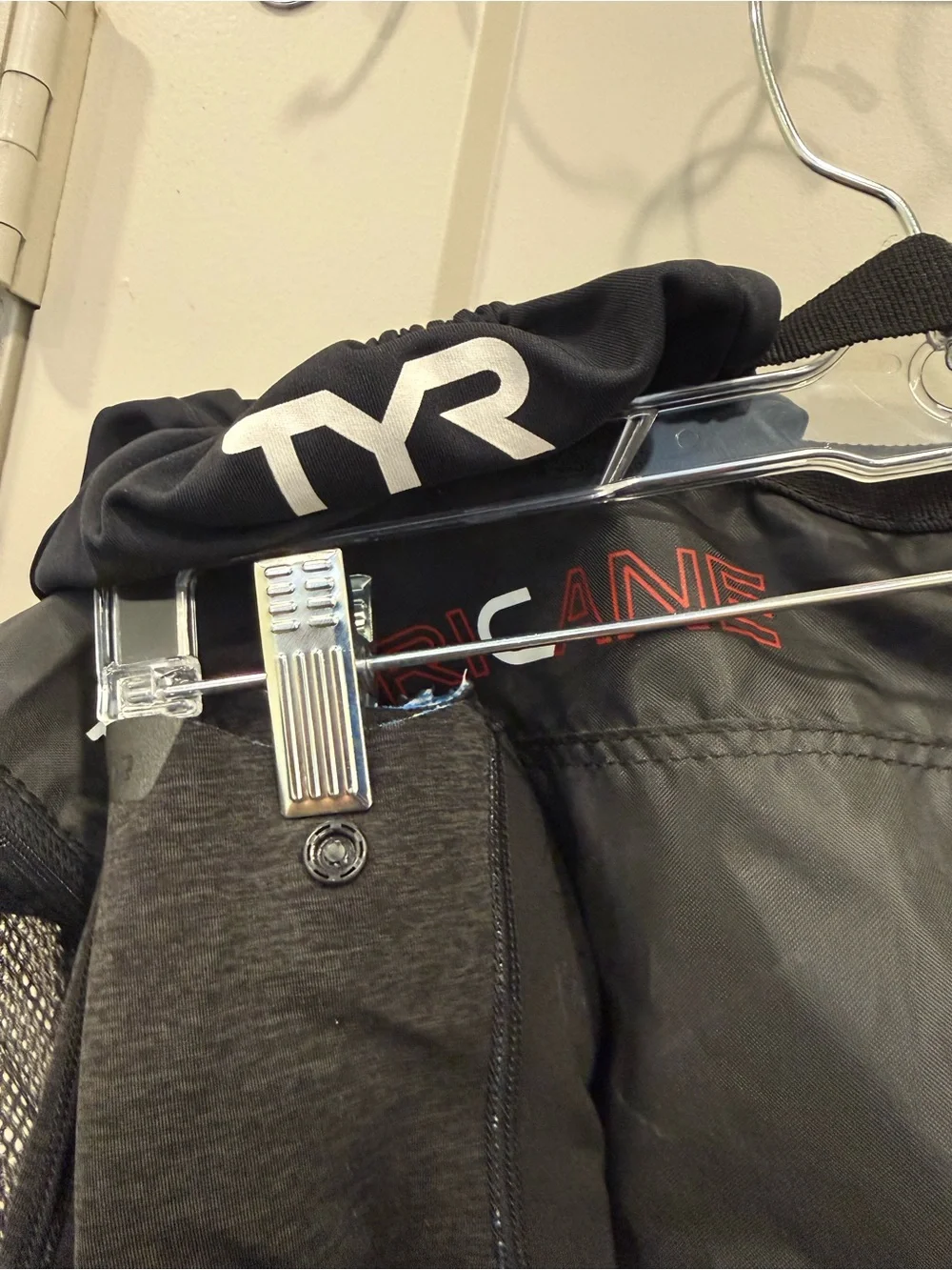 TYR Black Women's Hurricane Full Wetsuit size Large